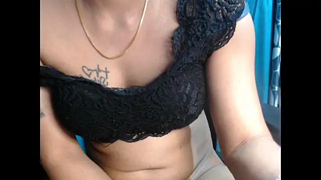 Snapshot of CuteRhea69 chatting on 02.16.25 CuteRhea69 online show from 02.16.25