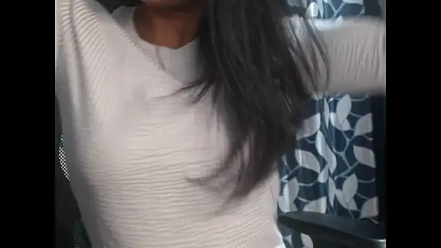 Snapshot of CuteRhea69 chatting on 03.01.25 CuteRhea69 online show from 03.01.25