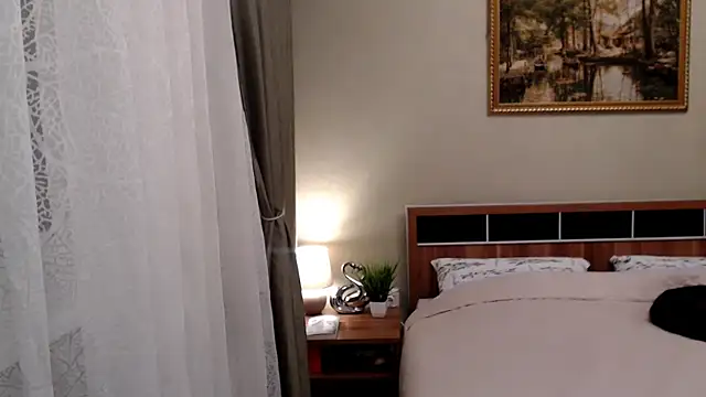 sensualEmilia online show from 01.15.26