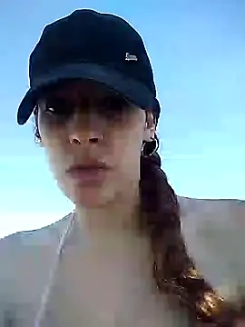 Kleopatracolo online show from 02.02.25