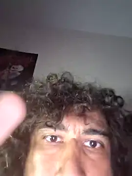 Snapshot of SpeedMagnumBlade6669 chatting on 12.19.24 SpeedMagnumBlade6669 online show from 12.19.24