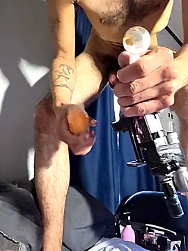 Snapshot of SpeedMagnumBlade6669 chatting on 11.20.25 SpeedMagnumBlade6669 online show from 11.20.25