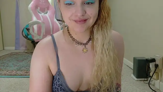 Emihaze online show from 03.18.26