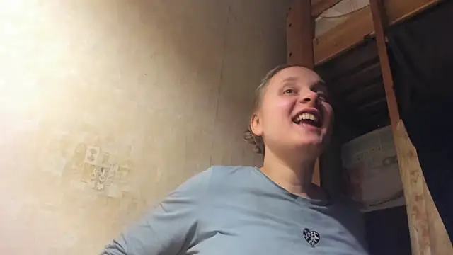 FrumCake online show from 12.30.24