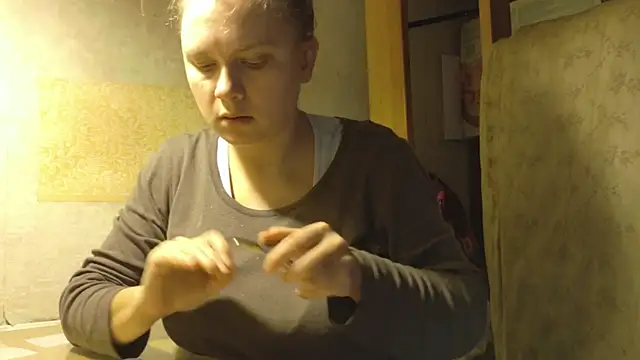 FrumCake online show from 11.21.25