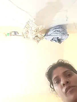 Snapshot of Shreya-Shetty09 chatting on 05.17.26 Shreya-Shetty09 online show from 05.17.26