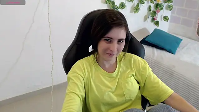 tania sweet   online show from 01.21.25