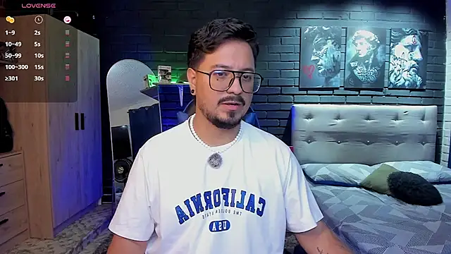 DaviidEvans  online show from 06.23.26