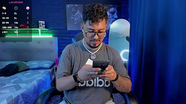 DaviidEvans  online show from 07.02.26