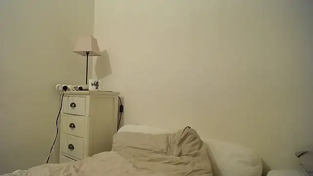 Snapshot of desirmiss1 chatting on 02.12.25 desirmiss1 online show from 02.12.25