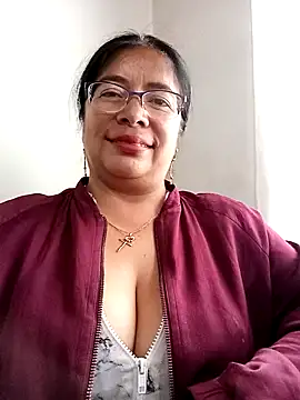   valentina18 online show from 03.18.25