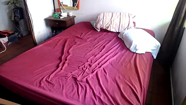 deftoolceles online show from 10.15.25