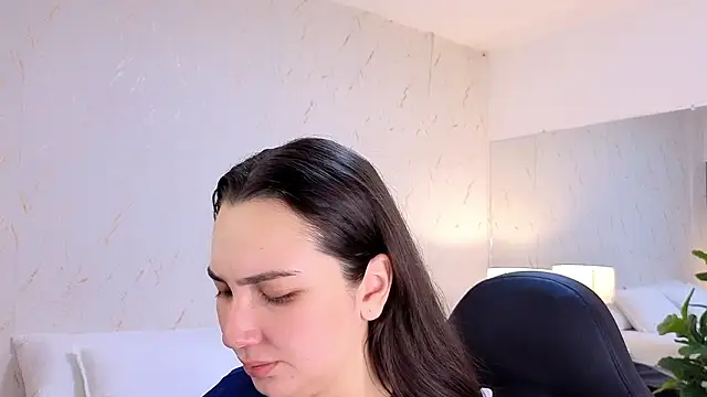 Snapshot of ava_blue chatting on 02.01.26 ava blue online show from 02.01.26