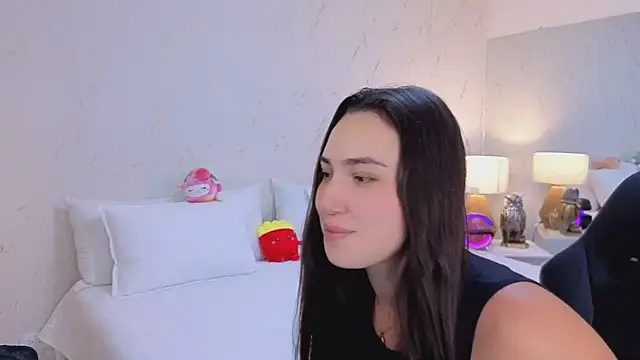 Snapshot of ava_blue chatting on 02.20.26 ava blue online show from 02.20.26