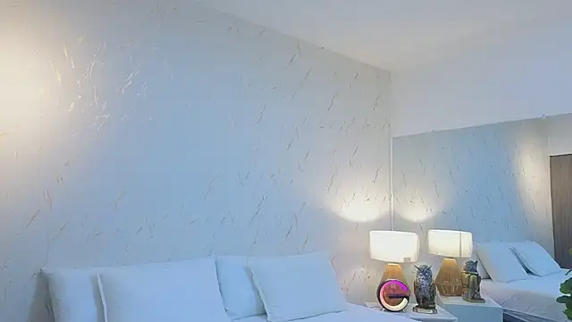 Snapshot of ava_blue chatting on 03.31.26 ava blue online show from 03.31.26