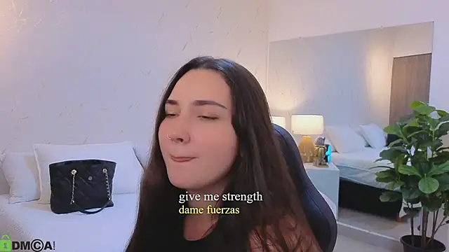 Snapshot of ava_blue chatting on 04.09.26 ava blue online show from 04.09.26