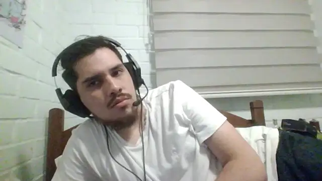 hung weeb online show from 12.09.24