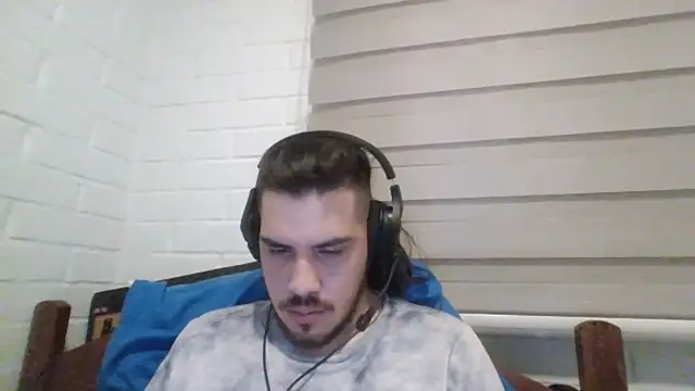 hung weeb online show from 01.21.25