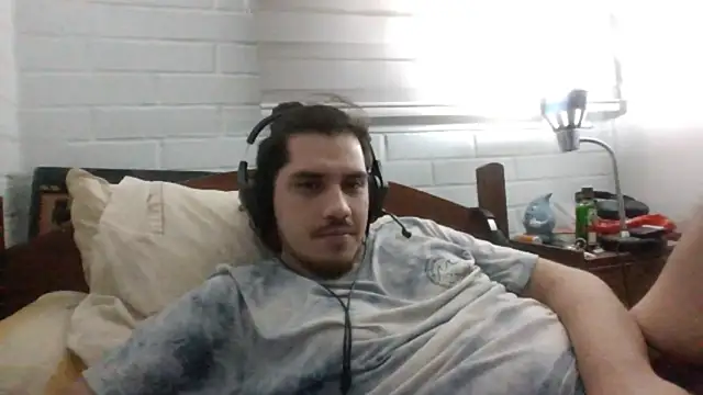 hung weeb online show from 03.13.25