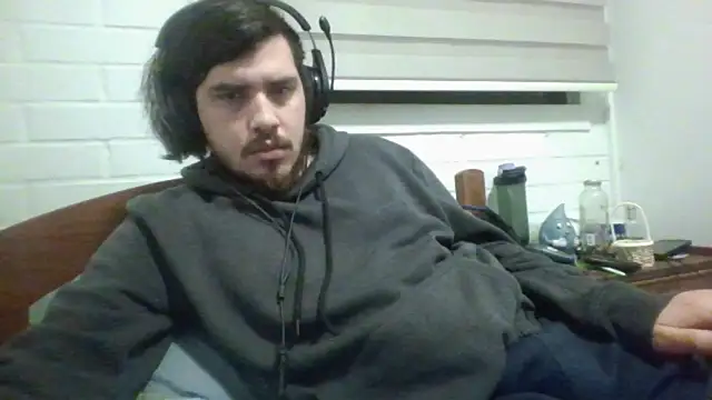hung weeb online show from 06.25.26