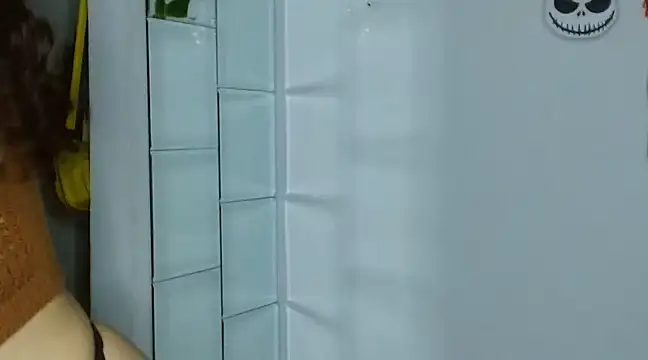 Snapshot of Nikkykora15 chatting on 01.11.25 Nikkykora15 online show from 01.11.25