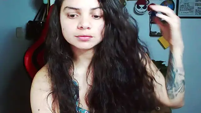 Snapshot of Nikkykora15 chatting on 03.13.25 Nikkykora15 online show from 03.13.25