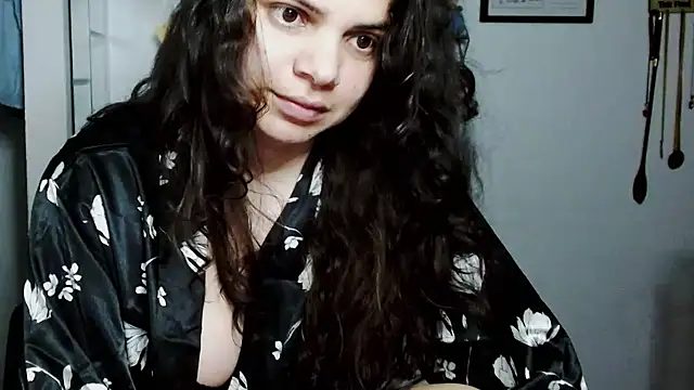 Snapshot of Nikkykora15 chatting on 10.04.25 Nikkykora15 online show from 10.04.25