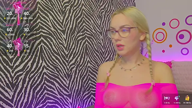 Snapshot of JennyShow chatting on 11.09.25 JennyShow online show from 11.09.25