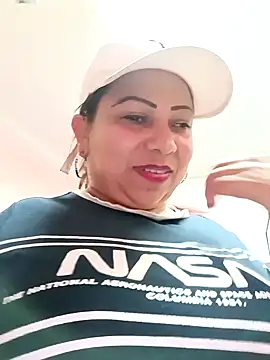 Alyona21 online show from 01.28.25