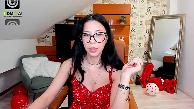 EmillyTaylor online show from 02.26.25