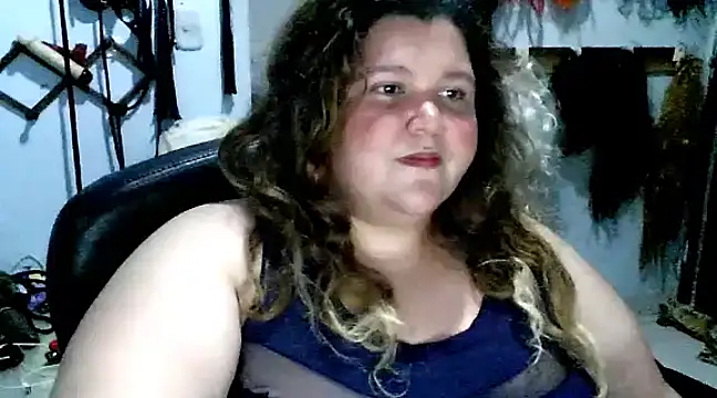 squirt322bbw online show from 03.07.25