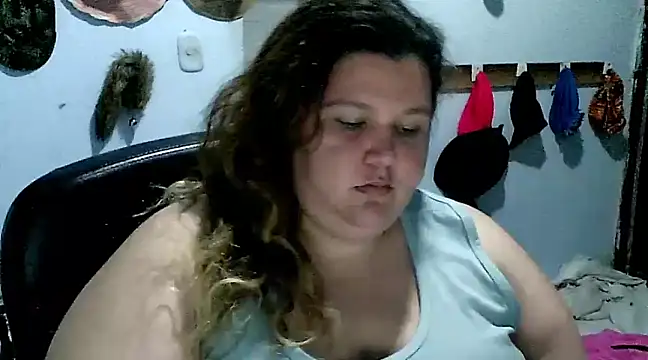squirt322bbw online show from 03.18.25