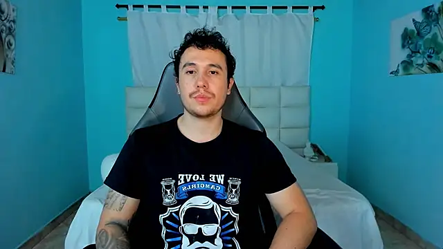 Snapshot of juan__jimenez chatting on 06.02.26 juan jimenez online show from 06.02.26