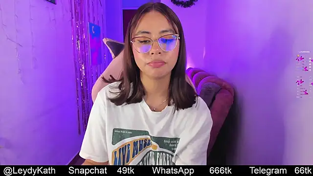 Snapshot of Nasha_abby chatting on 12.29.24 Nasha abby online show from 12.29.24