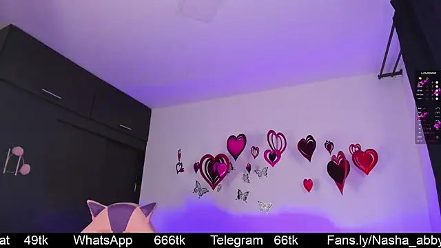 Snapshot of Nasha_abby chatting on 02.18.25 Nasha abby online show from 02.18.25