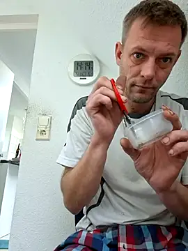 Snapshot of Percy_ohv chatting on 11.05.25 Percy ohv online show from 11.05.25