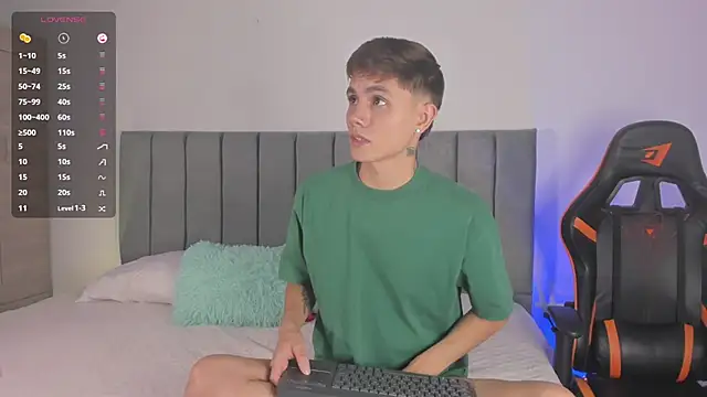 DustinLevine online show from 12.04.25