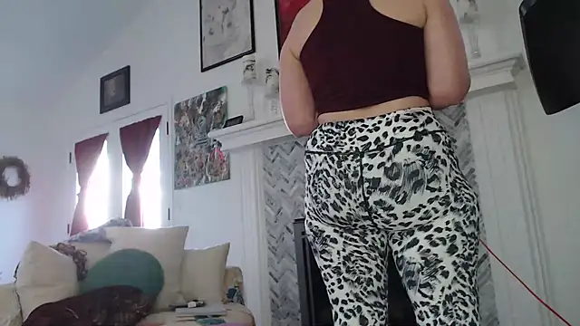 AuroraWillows online show from 03.05.25