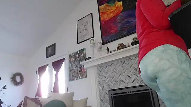 AuroraWillows online show from 03.10.25