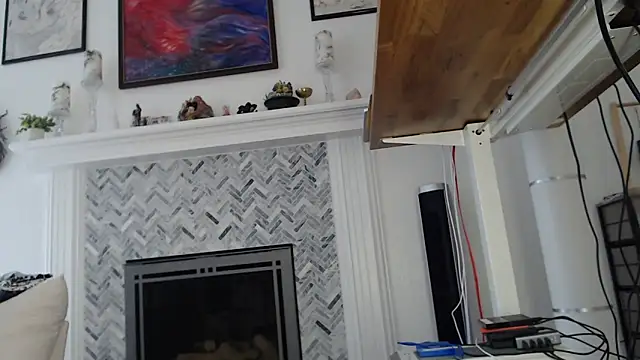 AuroraWillows online show from 09.16.25