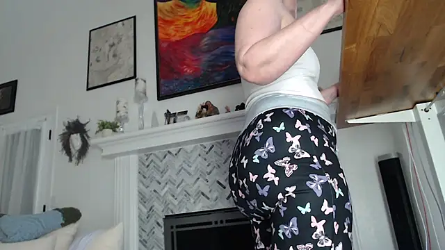 AuroraWillows online show from 10.13.25