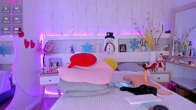 RachelMorgan01 online show from 12.31.24