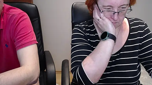 Snapshot of JoannaAndNeighbour chatting on 03.20.25 JoannaAndNeighbour online show from 03.20.25