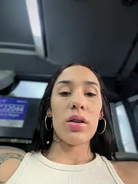   IRIS   online show from 01.02.25