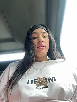   IRIS   online show from 03.06.25