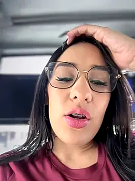   IRIS   online show from 09.11.25