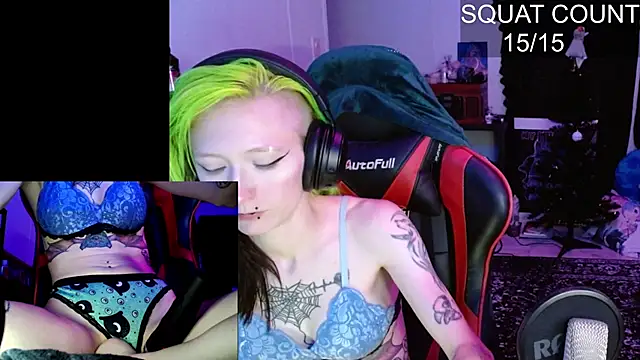 alicewonder09 online show from 11.27.25