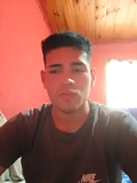 Snapshot of ynose2 chatting on 11.10.25 ynose2 online show from 11.10.25