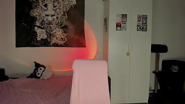 t0riayun0 online show from 01.20.25