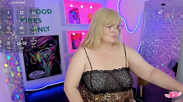 NicoleKind online show from 07.15.26
